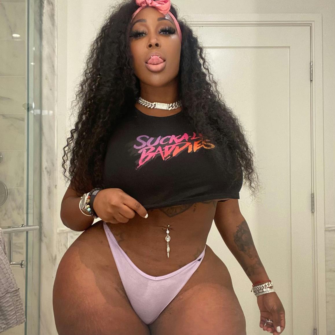 Zmeena Orr 💜 Snipfeed