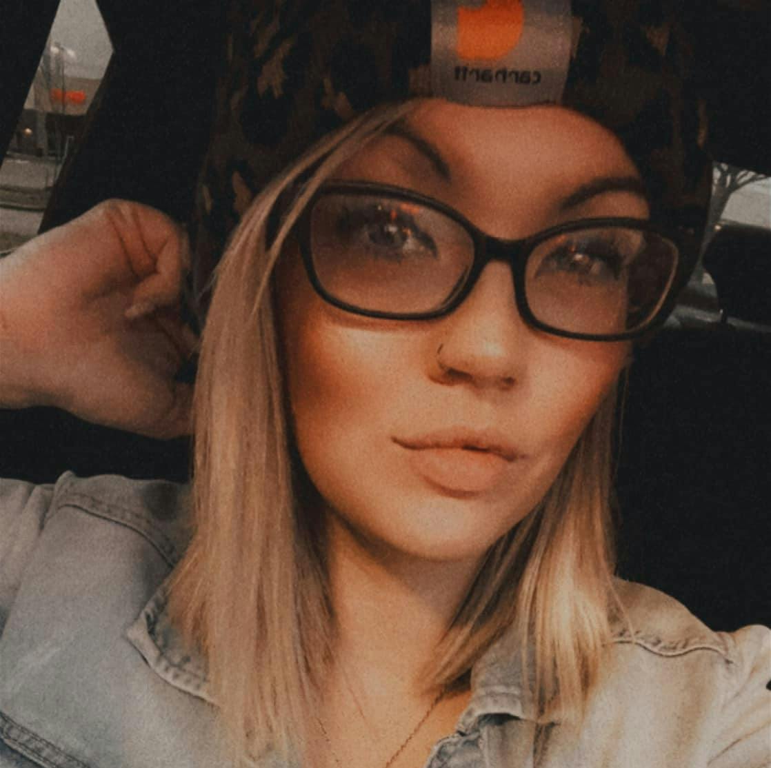 🌸 Naomi Foxx 🌸 | Snipfeed