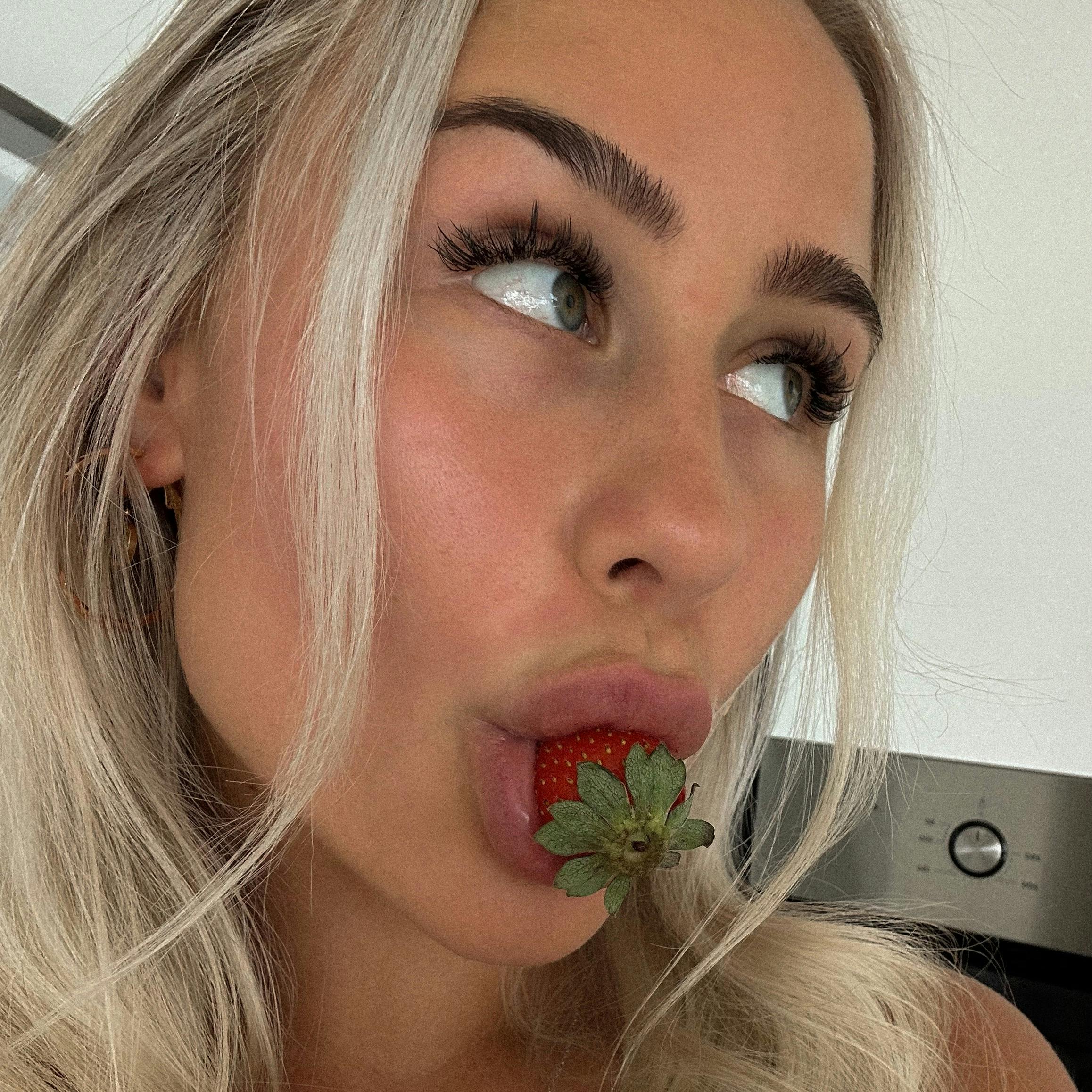 Planoly Creator Store | ELAYNE BROOKS