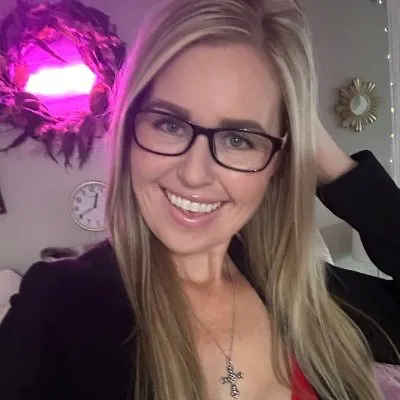 Desiree Noel | Snipfeed
