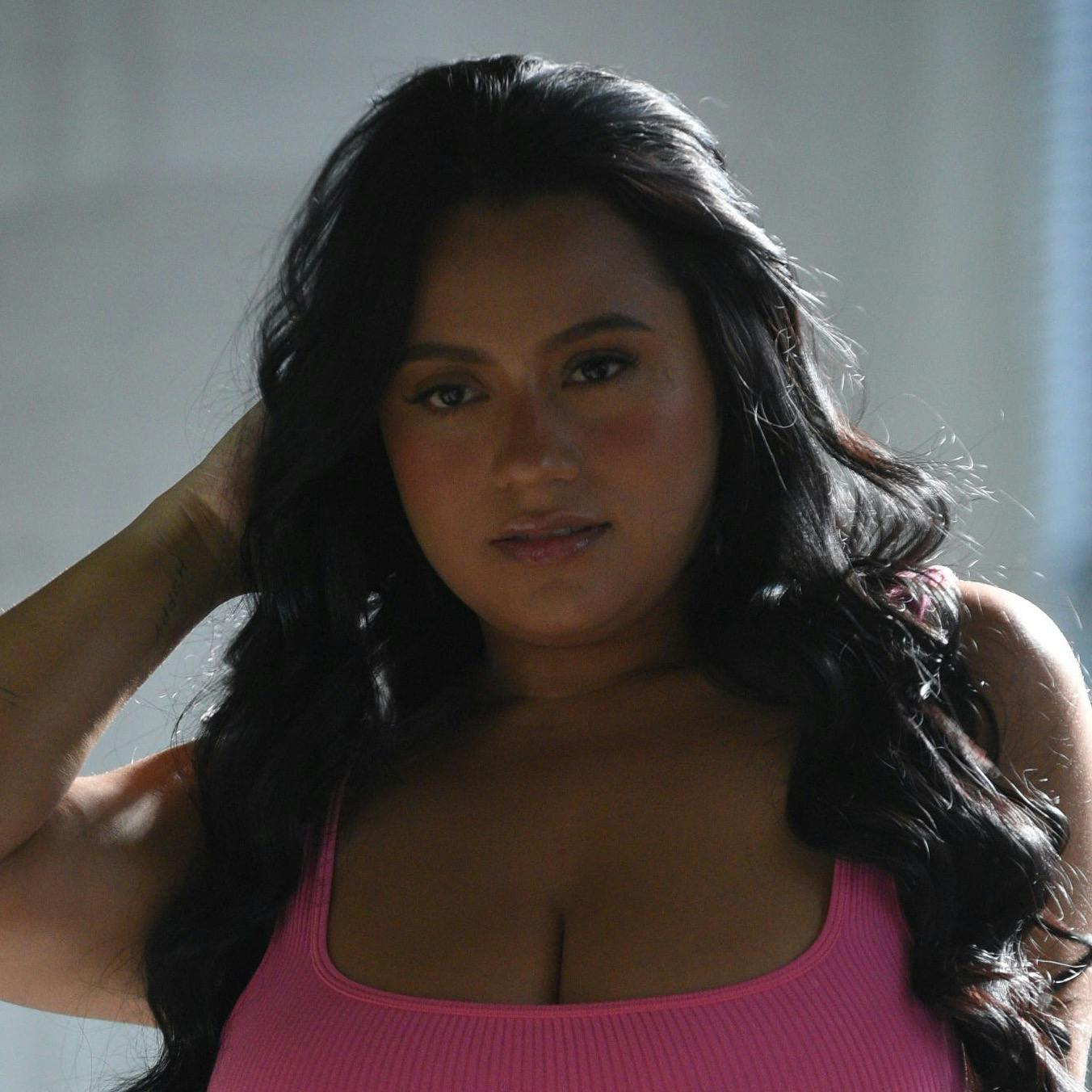 Planoly Creator Store | Carolay García